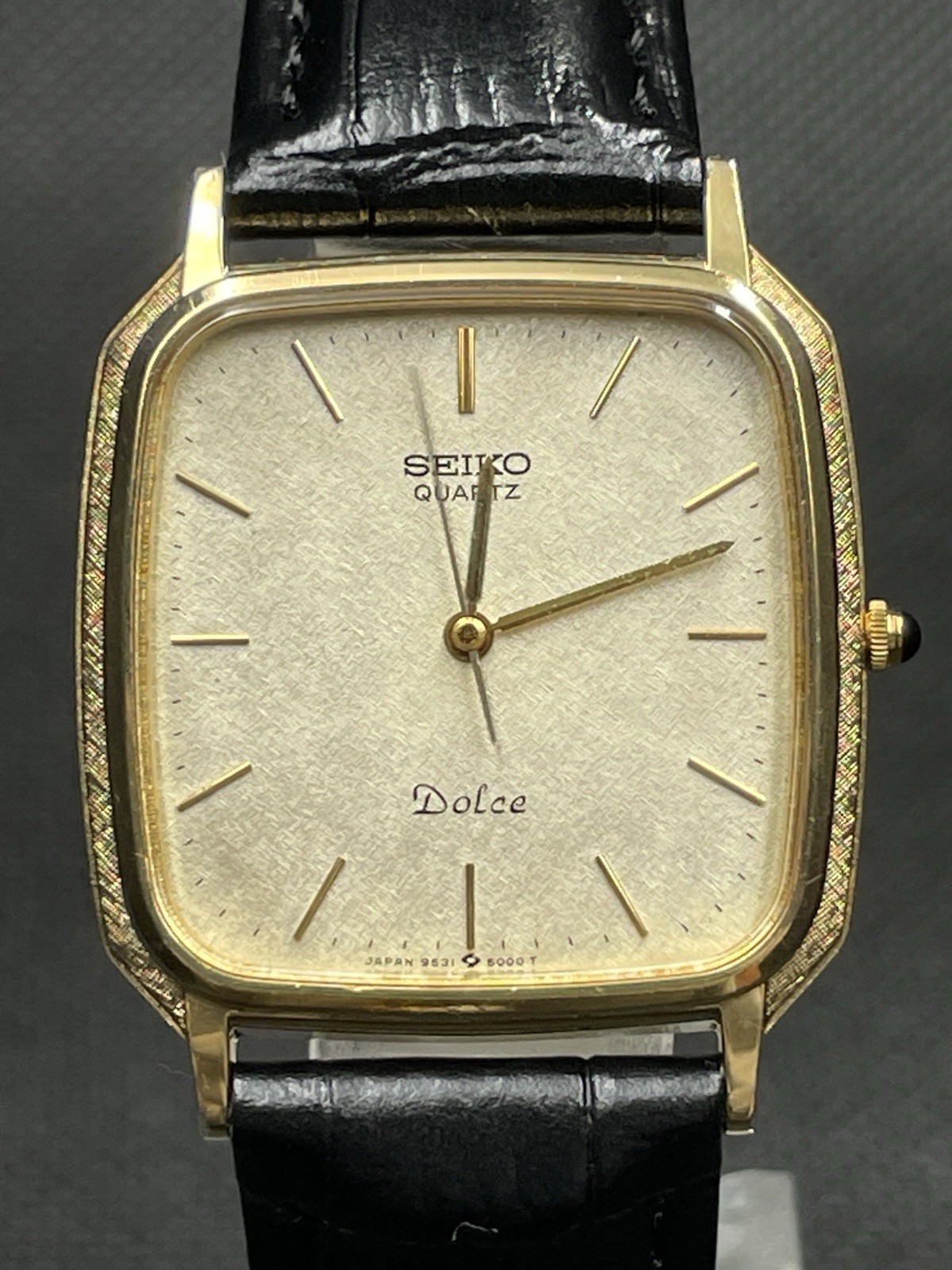 [Very good] Vintage SEIKO Dolce 9531-5000 Gold Quartz Men’s Watch JAPAN