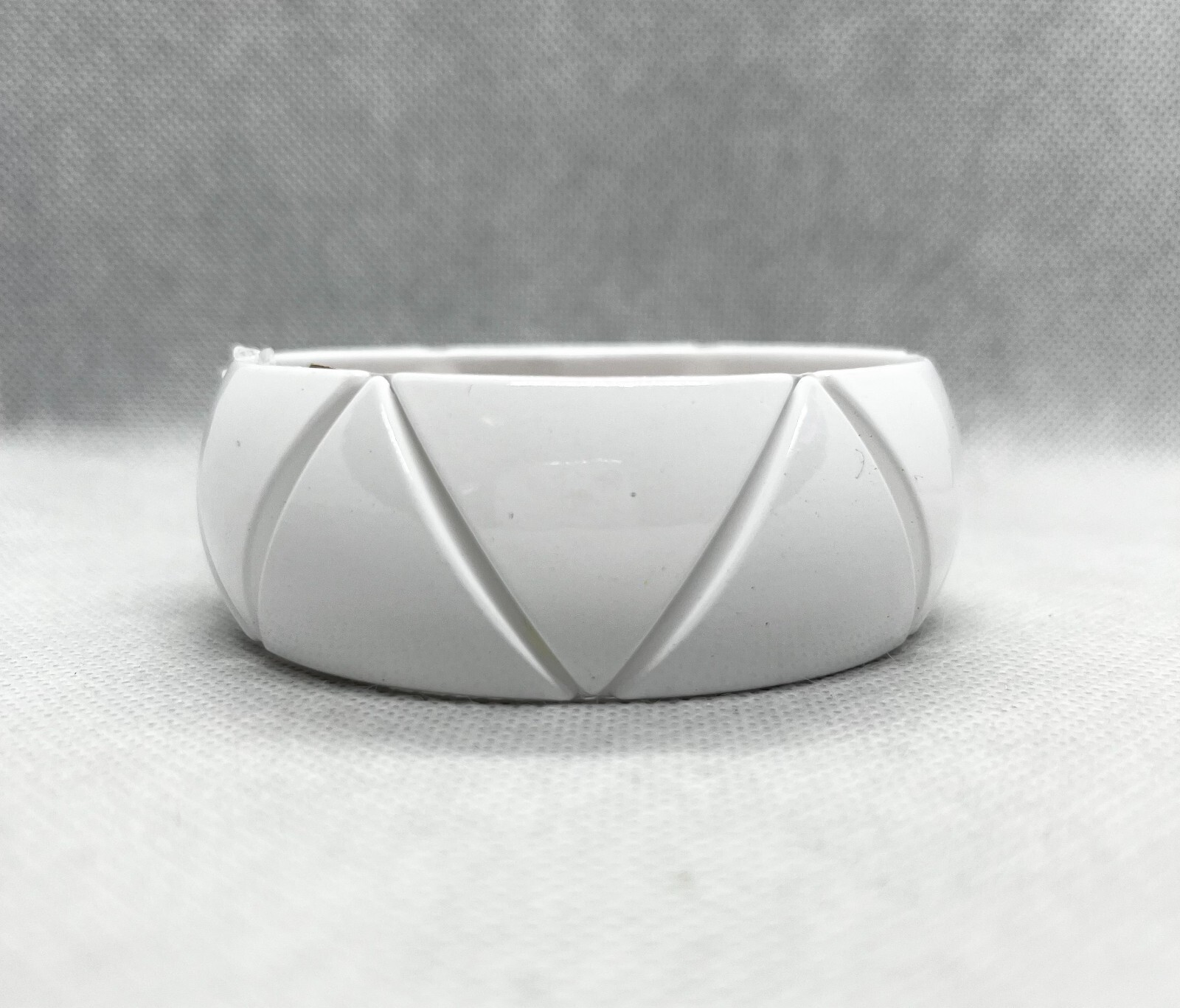 Bright Spring Solid Color Acrylic Triangle Bangle Cuff Bracelet