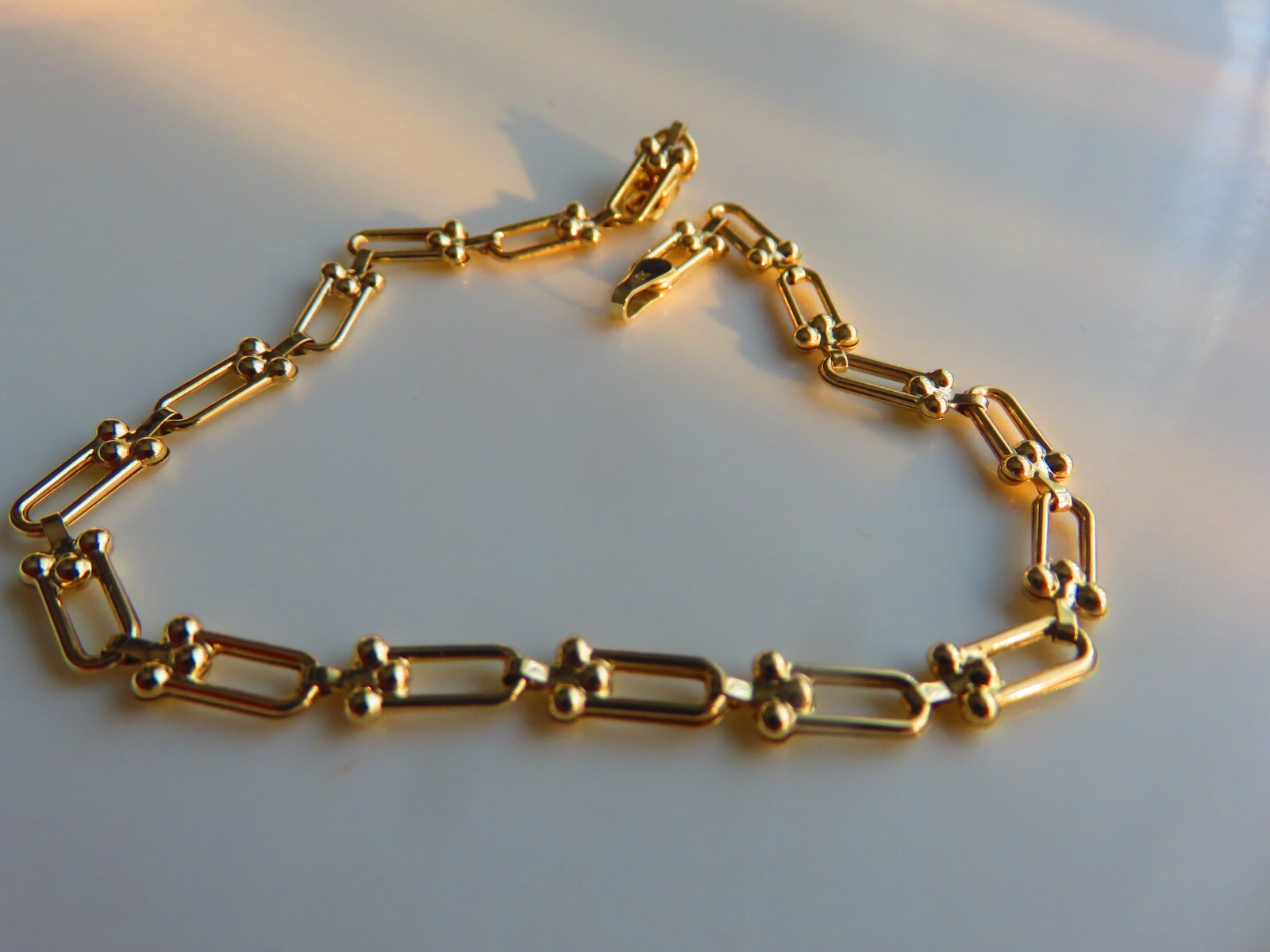 Gold Bracelet 9 Carat Yellow Gold Interlocking Links Detailed