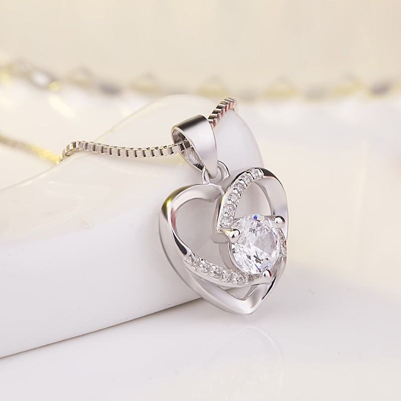925 Silver Plated Heart-shaped Pendant Women’s Necklace Chain Couple Necklace