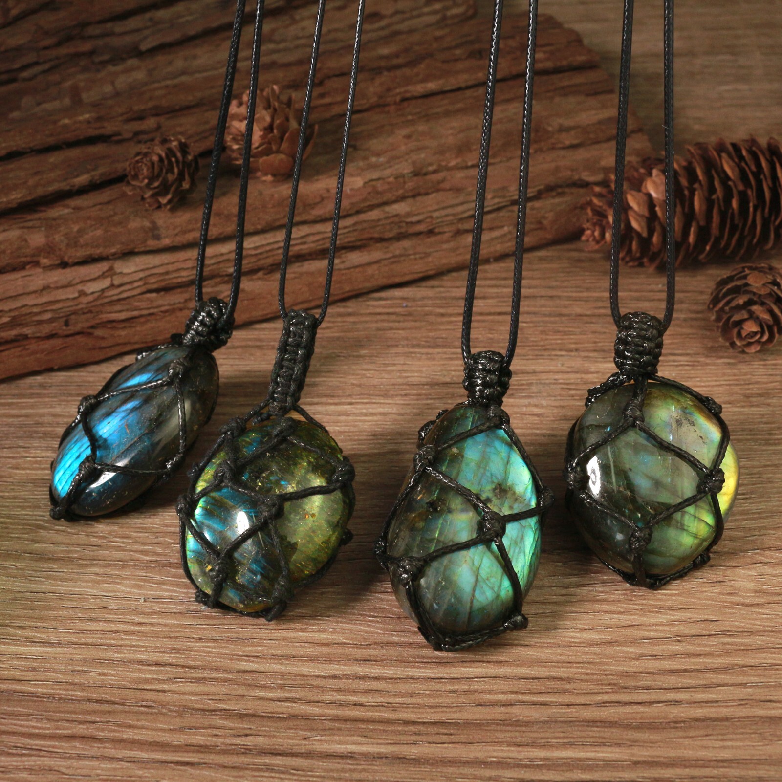 Natural Labradorite Dragon Heart Pendant Healing Amulet Protection Necklace