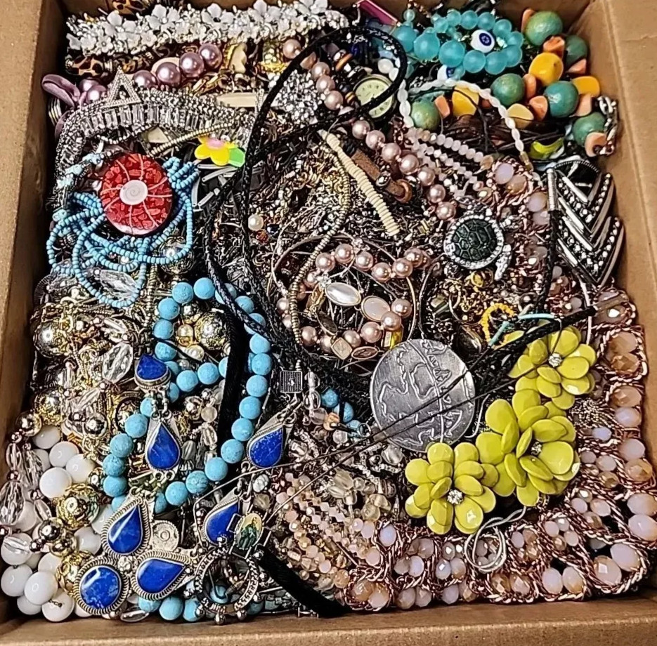 3 Poun Unsearched Jewelry Lot VTG & Now Junk & Wear & Resell Craft FUN Free Ship