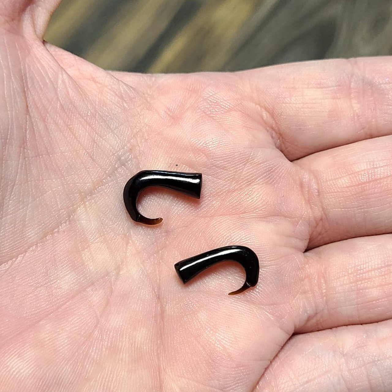 Organic Bone Ear Tapers Single Claw Talon Design – Sold as a pair