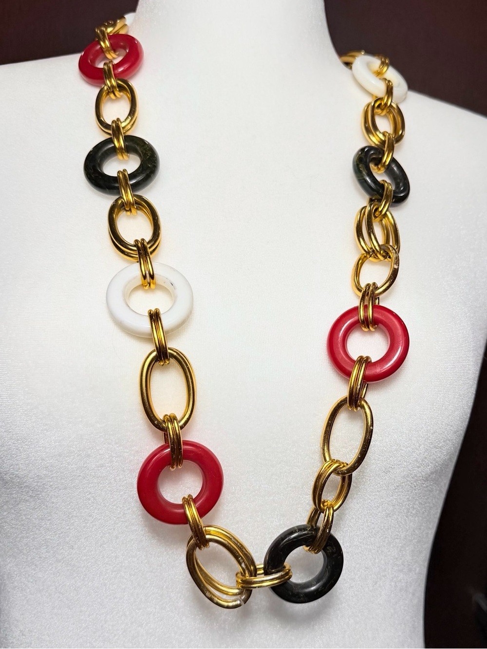 1980s Chunky Gold Chain Link Necklace with Red, Black and White Rings