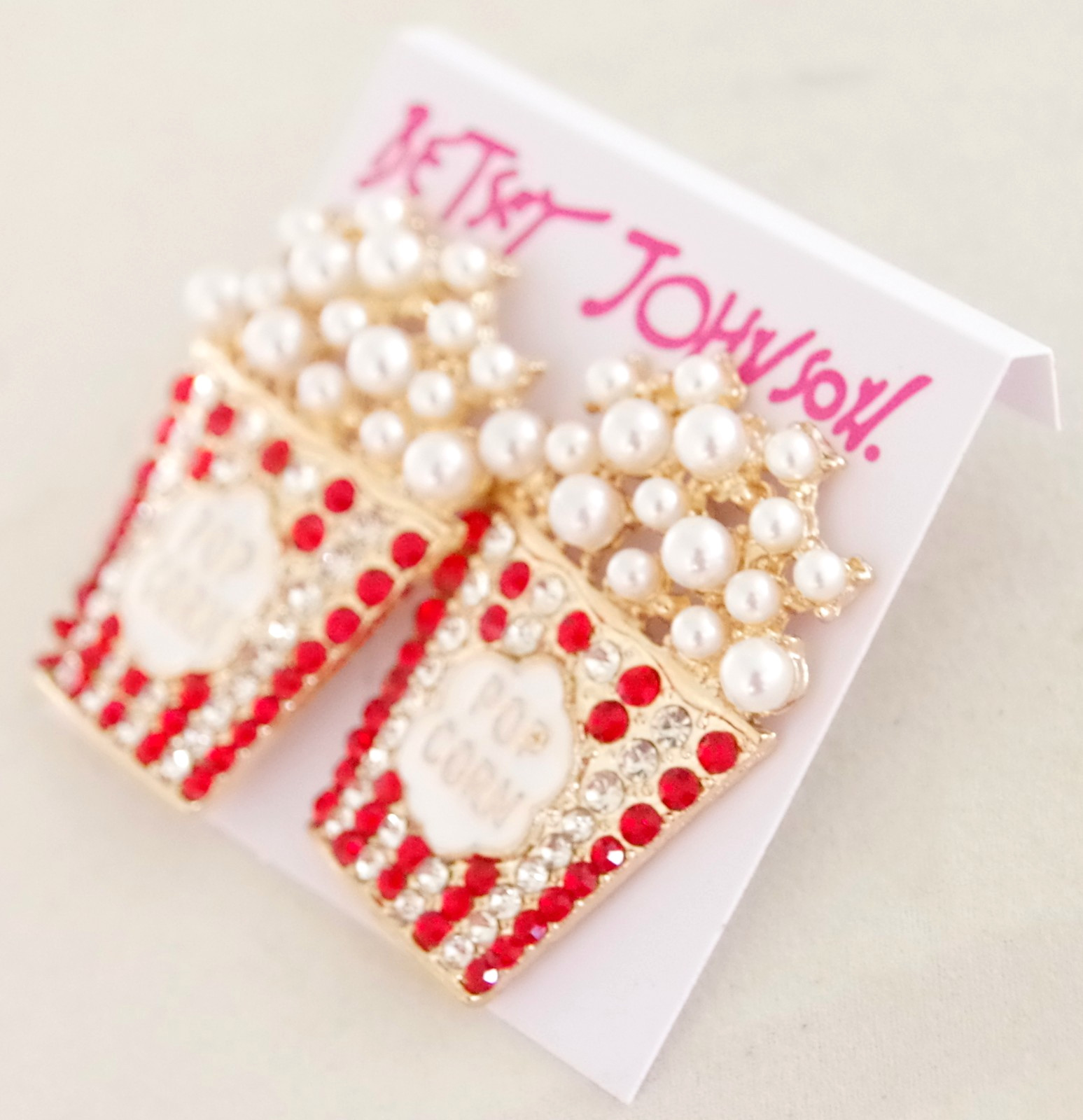Cute! 1.5″ BETSEY JOHNSON TUB OF MOVIE POPCORN RHINESTONE & FAUX PEARL EARRINGS