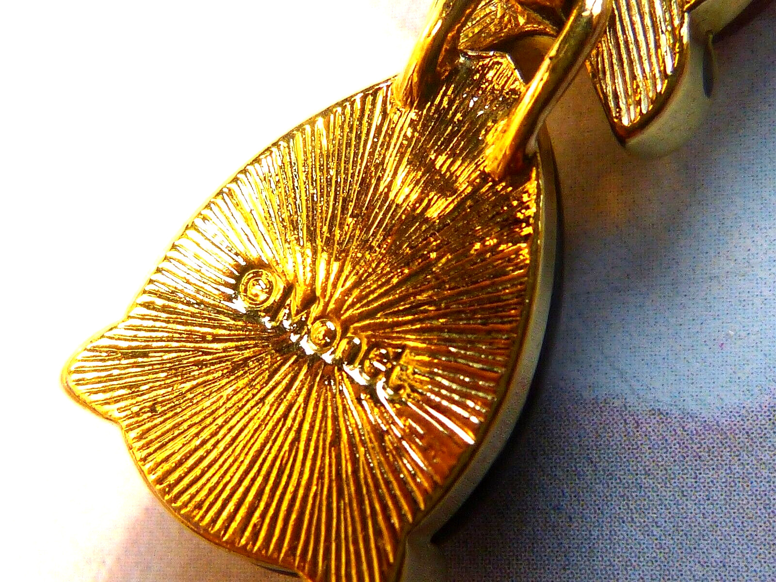MONET Necklace Vintage 1980s Gold-plated Red Gold Foil-backed Glass Cabouchons