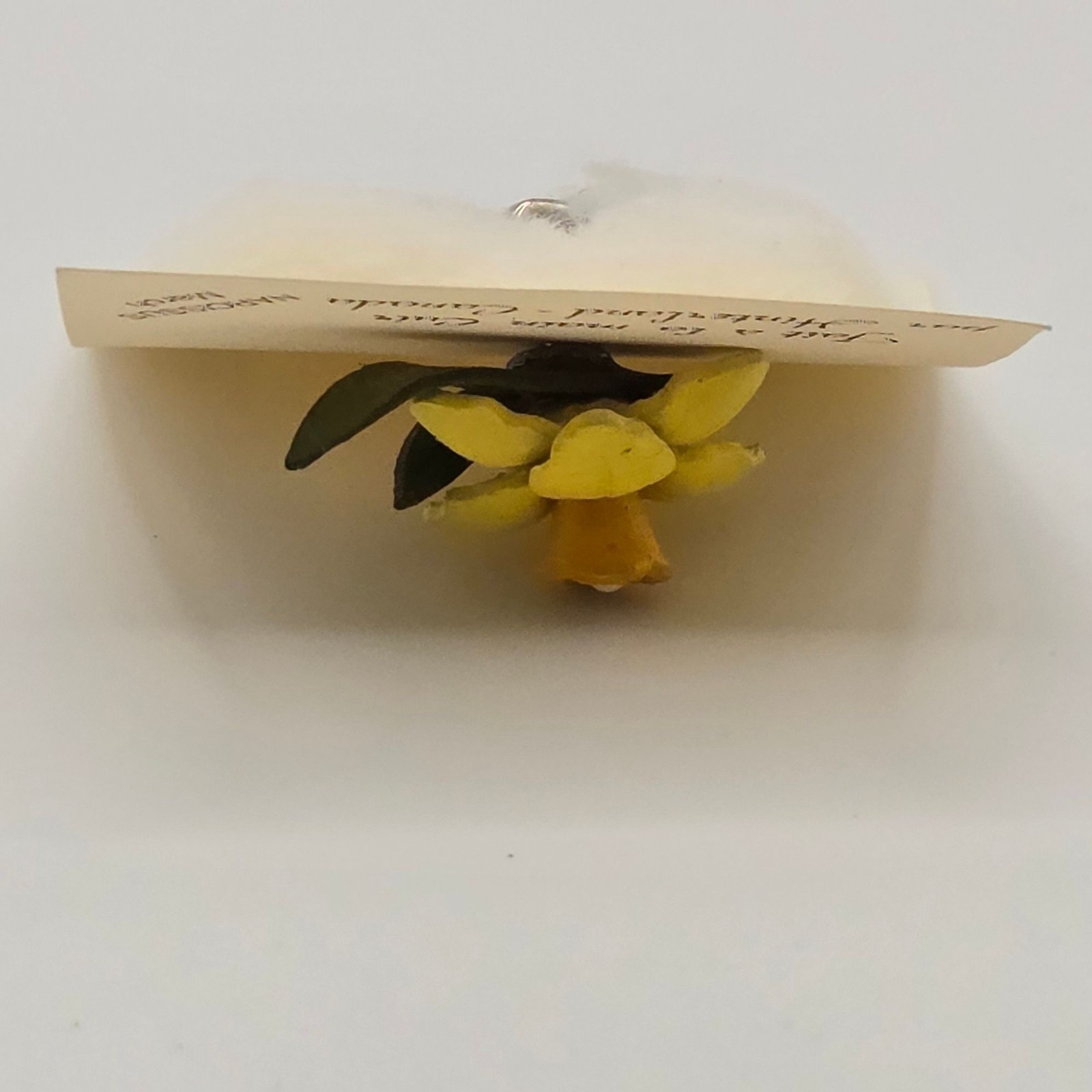 Hinterland Leather Narcissus Flower Pin March Birth Month Yellow Floral 1″