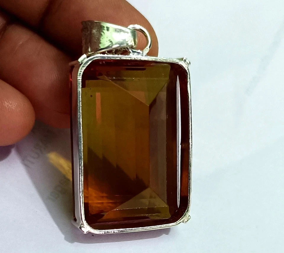 Natural Alexandrite Color Change LG Gemstone 90.30 Ct+ 925 Solid Silver Pendant