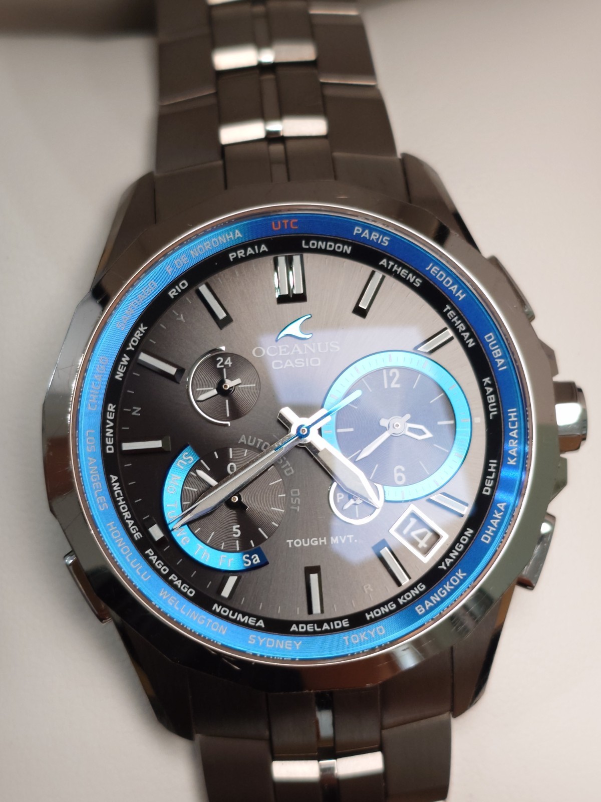 Casio Oceanus Manta OCW-S2400-1AJF – Premium JDM Titanium Chronograph Solar