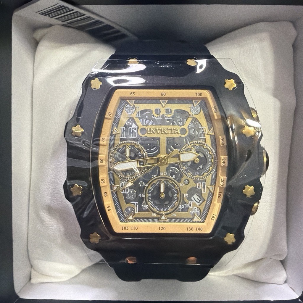 Invicta Black And Gold Silicone Band