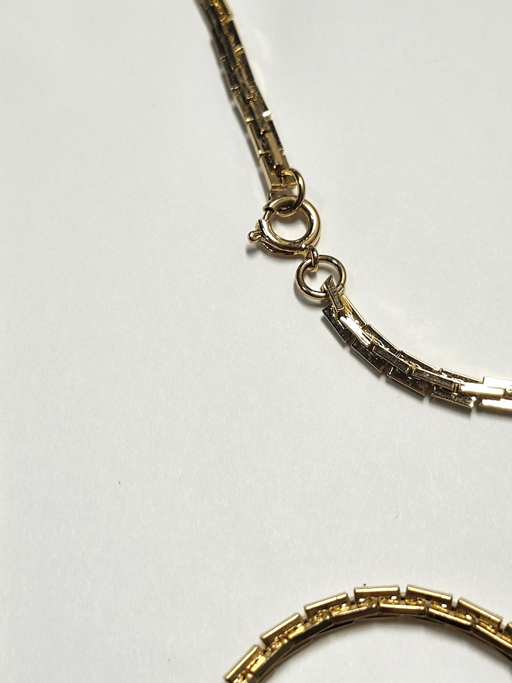 Classic Gold-Tone Chain Necklace 21″ Length