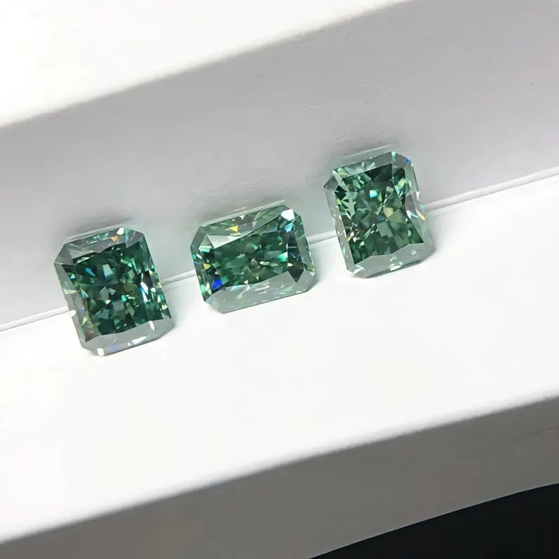 3 Ct Pair Fancy Green Color VVS1 Diamond 7×5 mm Radiant Cut Gemstone 3 Pcs