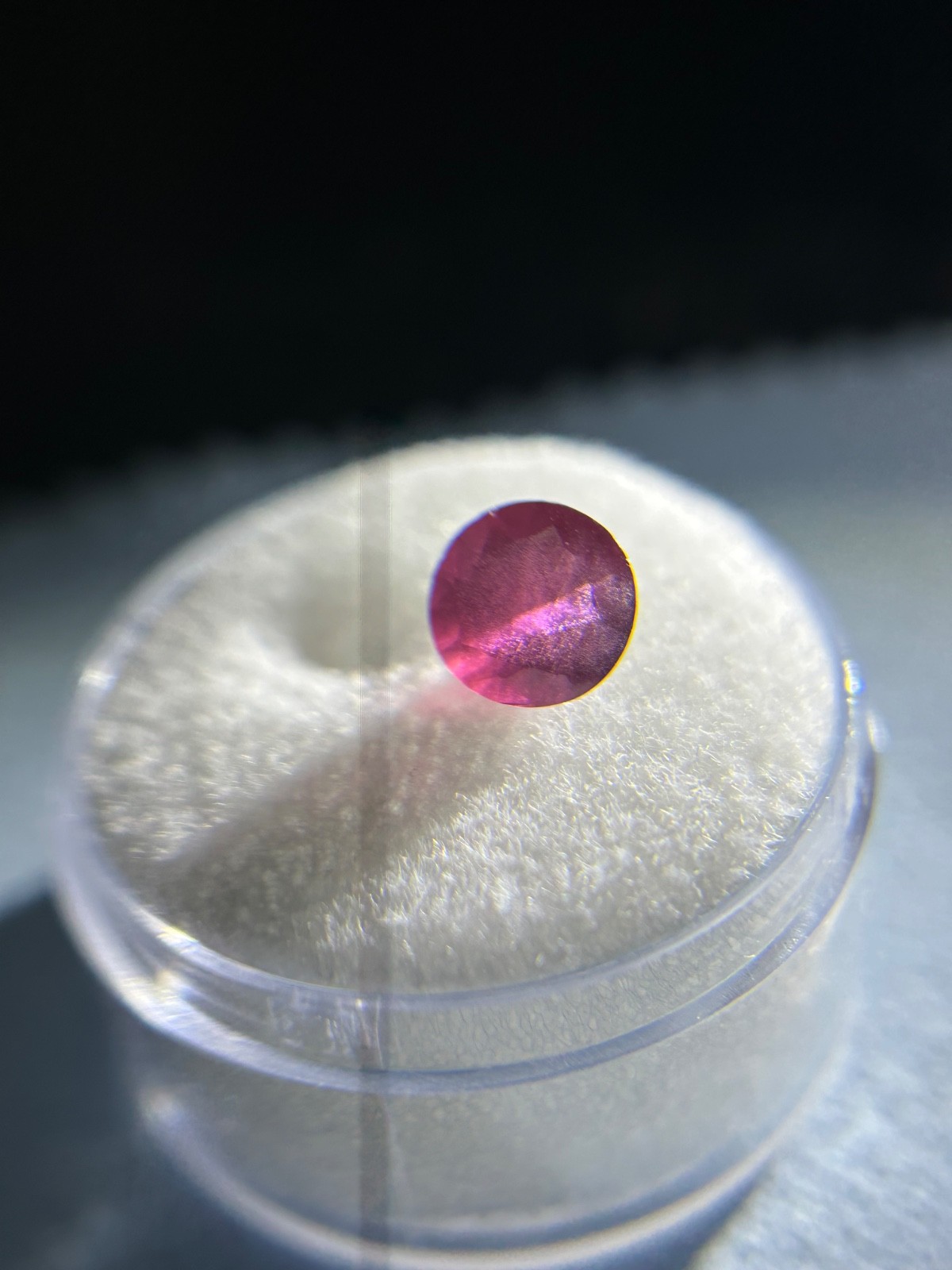 1.68 ct African Rhodolite Garnet – 7 mm round / 5 mm deep
