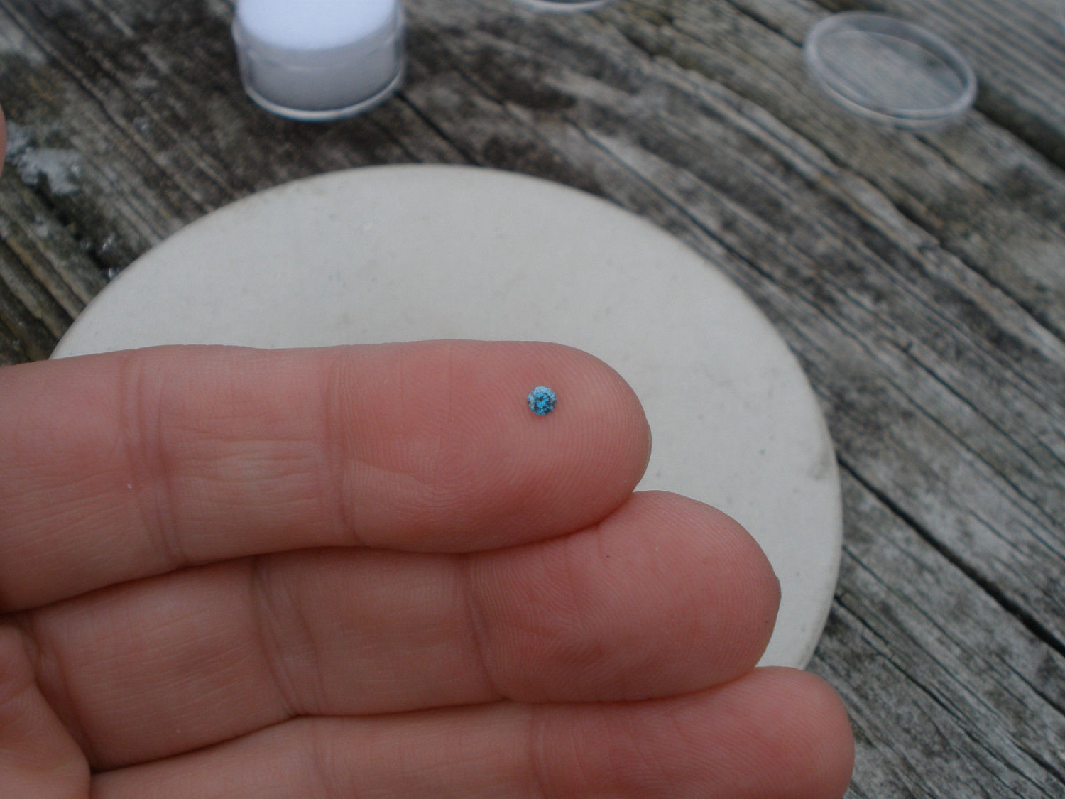 Blue Natural Diamond loose faceted Round 2.7mm