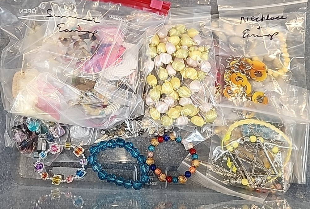 Jewelry Wearable Summer Collection 5 Lbs Lot # 532 See Description