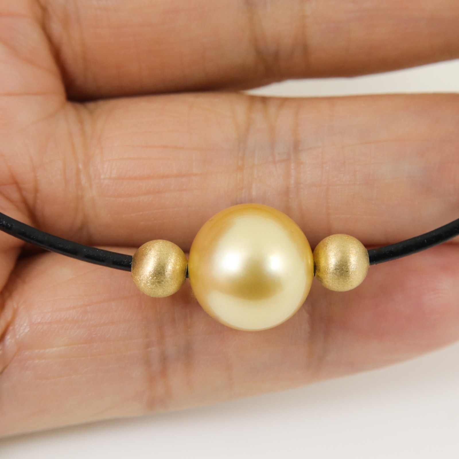 13.3mm Genuine Golden South Sea Pearl Leather Necklace, Solid 14K Gold #105LN