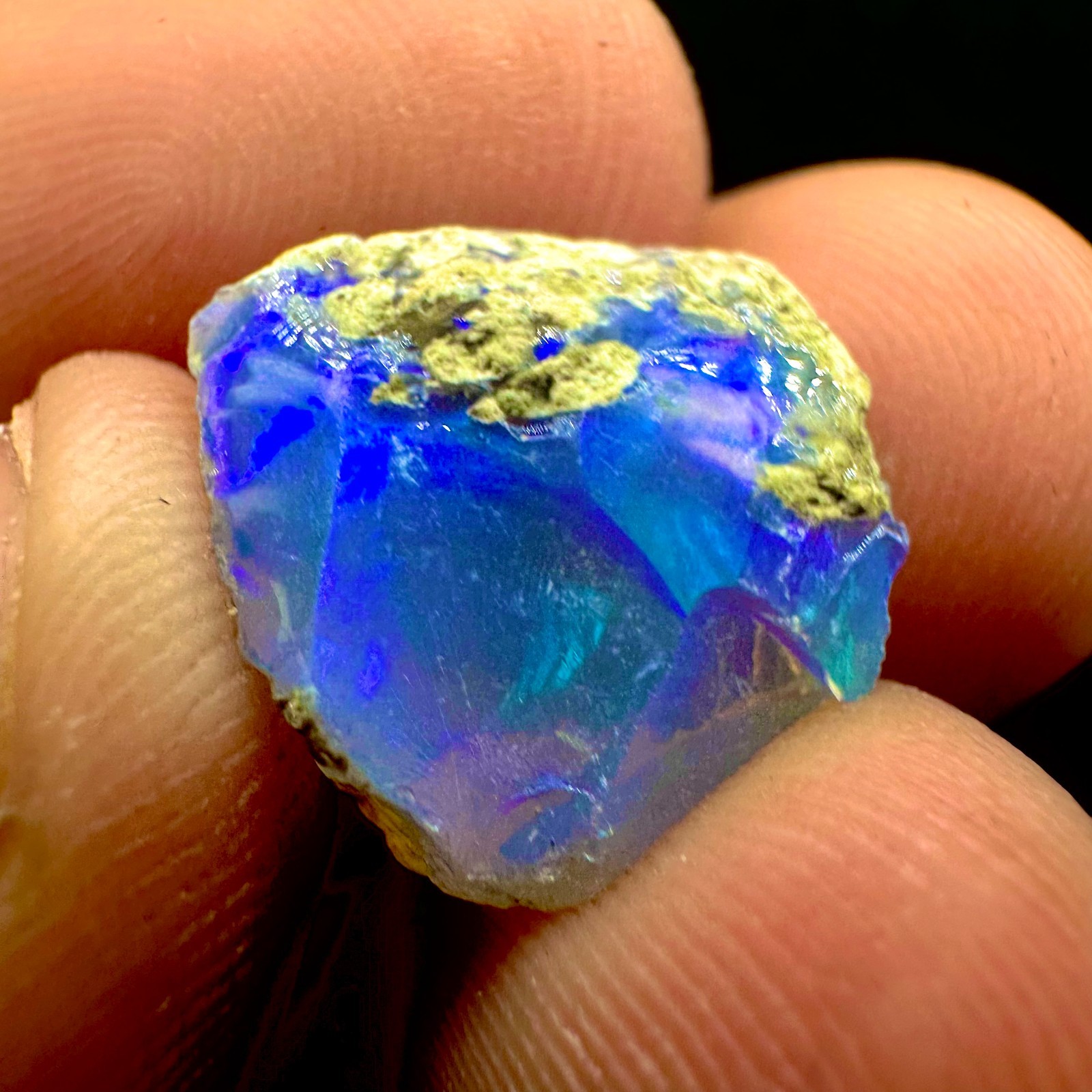 7.35 CTS Natural Ethiopian Opal Rough, Crystal Raw Welo Fire Opal Rough Gemstone