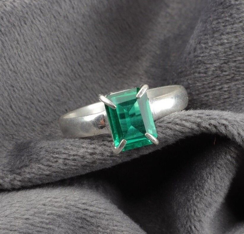 Lab Created Emerald Gemstone 925 Sterling Silver Ring Handmade Jewelry Ring Gift