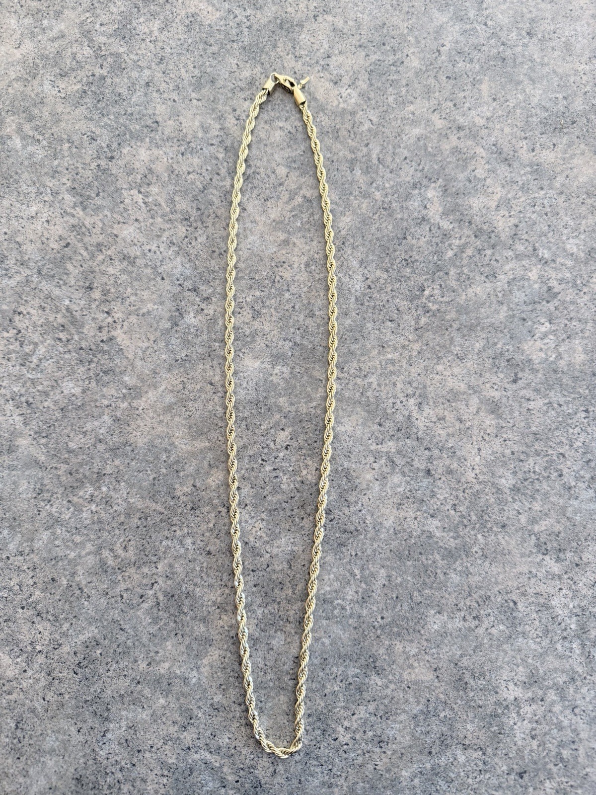 GLD 4mm Rope Chain Necklace 24 in Gold Plated Gold NEC.RP040.PNYG.2400