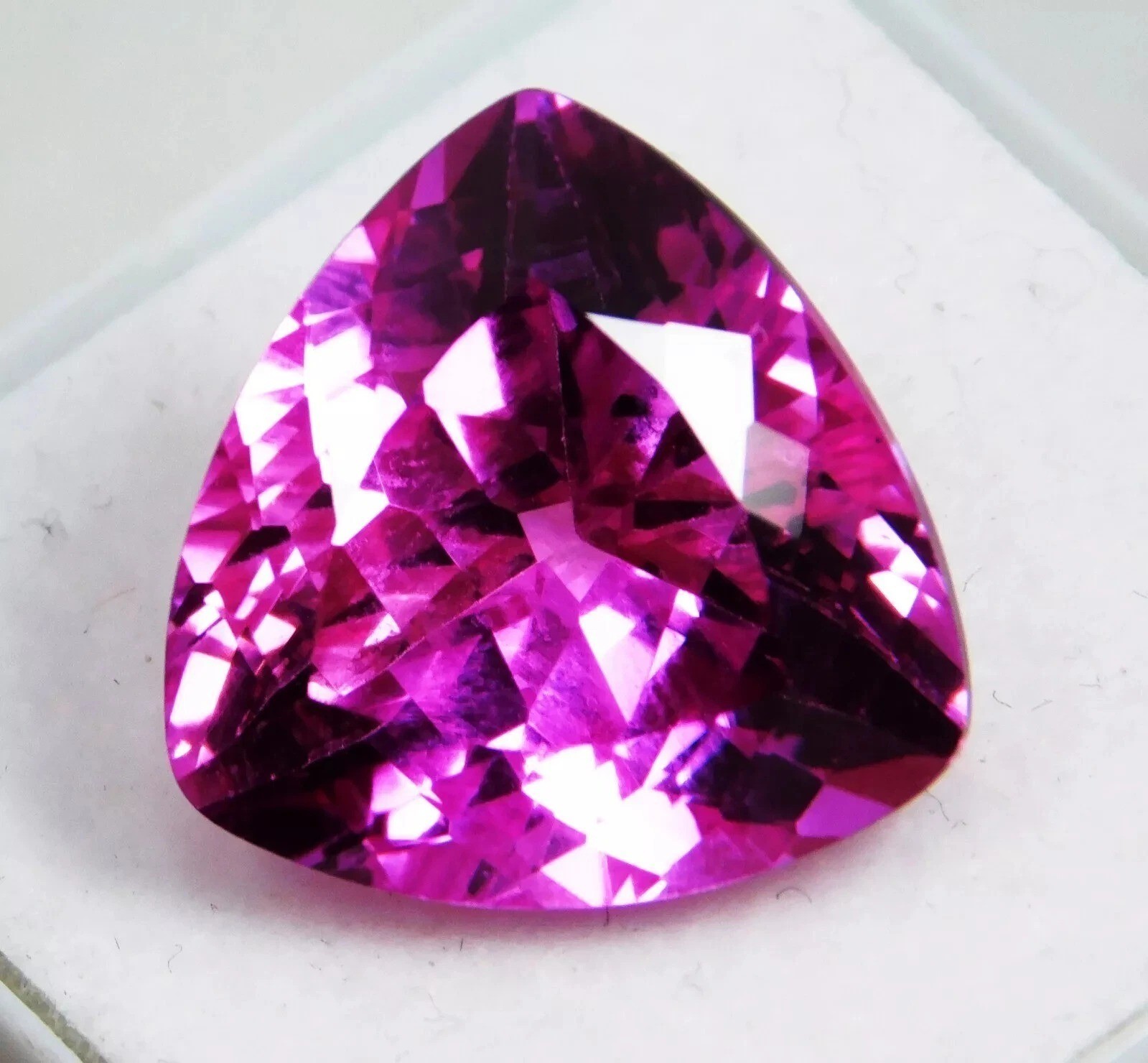 Sparkling Pink Ruby Trillion Cut 13+ Ct Natural Loose Gemstone For Jewelry