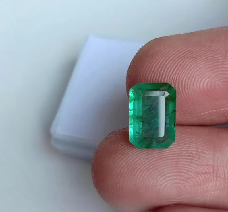 Stunning 2.43 Ct Natural Zambian Green Emerald – “Certified” Loose Gemstone