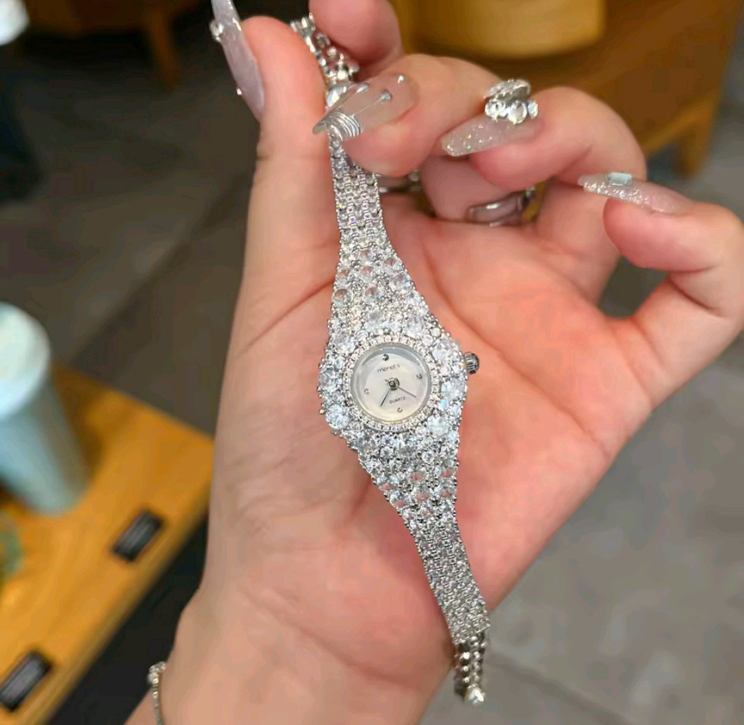 Beautiful Elegant Full Zircon White Luxury Watch for Women Bling Bling