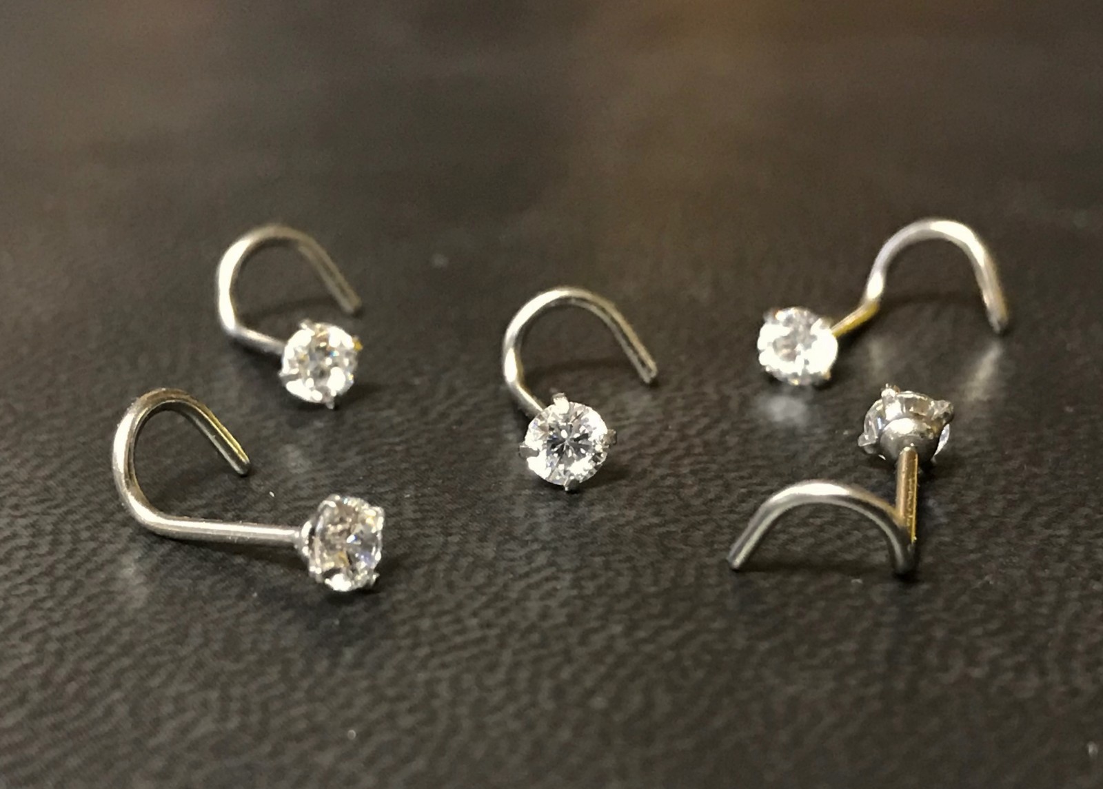 5pc 316L Surgical Steel 3mm Prong Set CZ Gem Steel Nose Screw Rings – 18g or 20g
