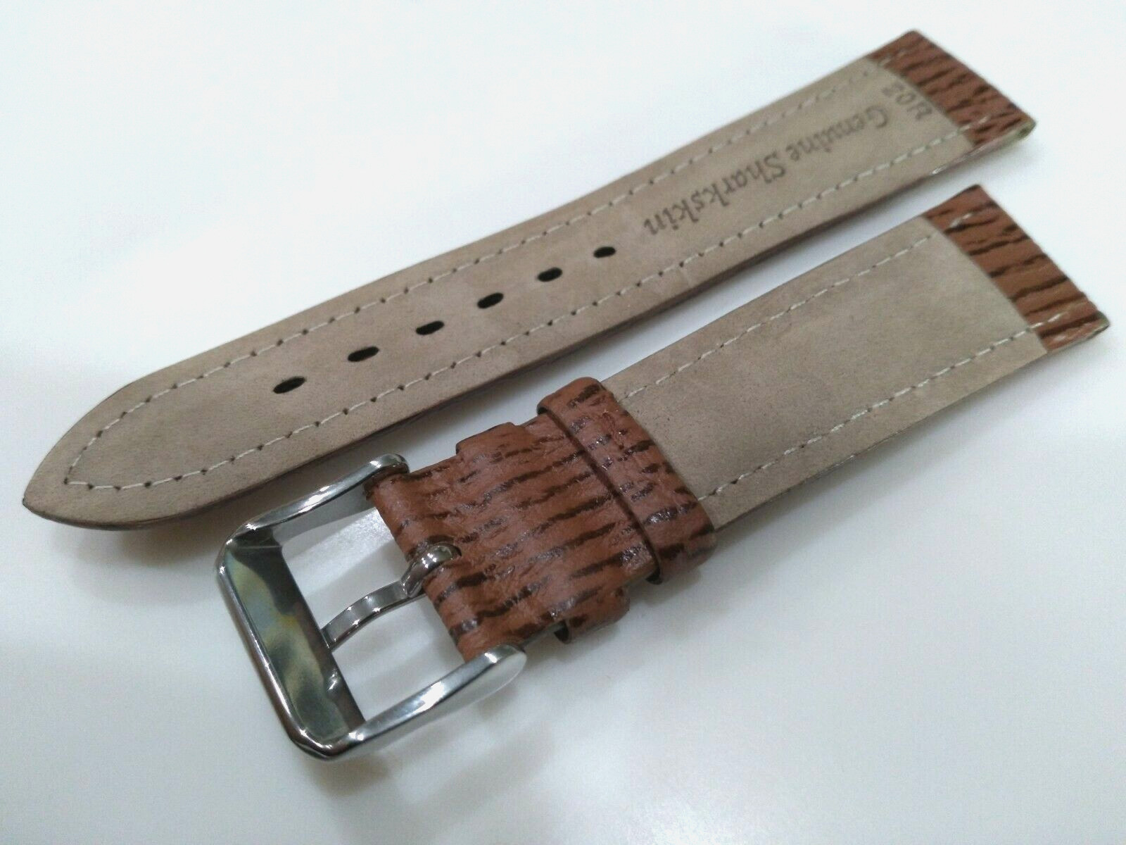 Brown Genuine Shark Sharkskin 20mm Regular Padded Watch Band Silver Tone Buckle