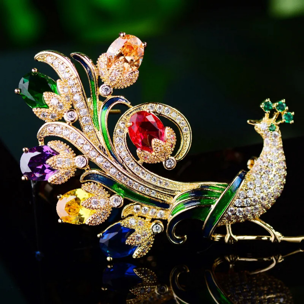 Luxury Rhinestone Multicolor Peacock Brooch Pin Animal Theme Women Jewelry Gift