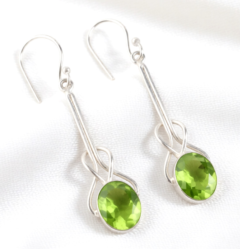 Alluring Peridot Gemstone 925 Sterling Silver Handmade Jewelry Earrings 2.2″