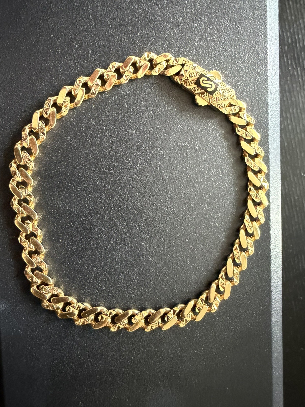 18K Genuine Solid Gold Monaco bracelet