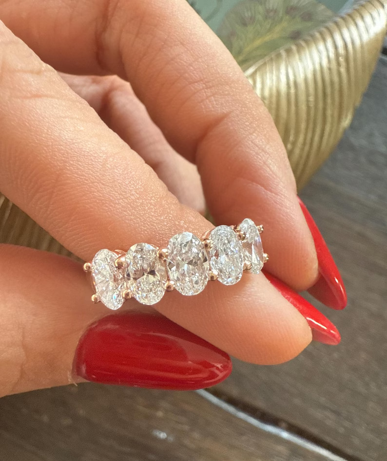 IGI 2.06 CT Oval Cut EF/VS1 Lab Grown Diamond Half Eternity Band 14k Yellow Gold