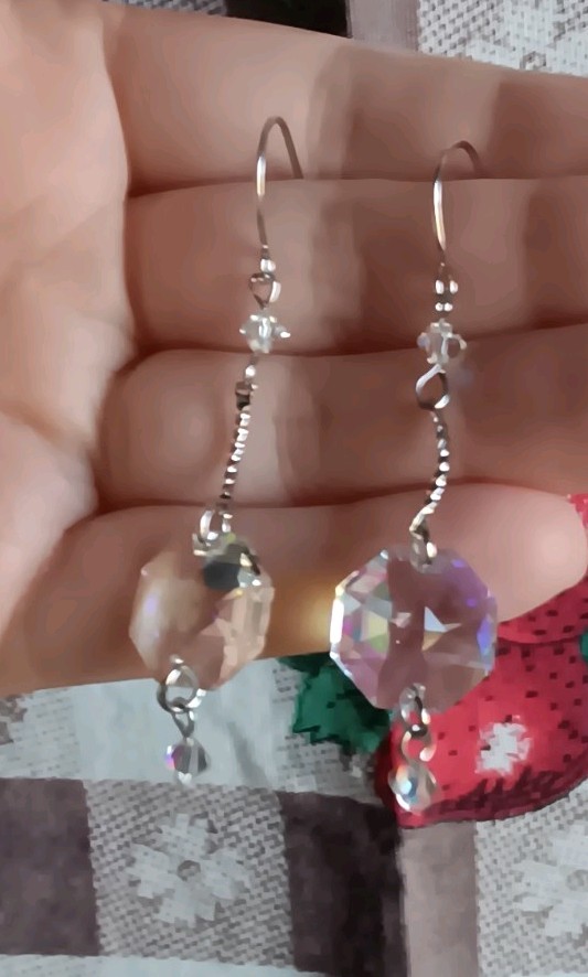 Signed DOL Silver-Tone Clear Crystal Dangle Necklace W/ Earrings 15″-17″