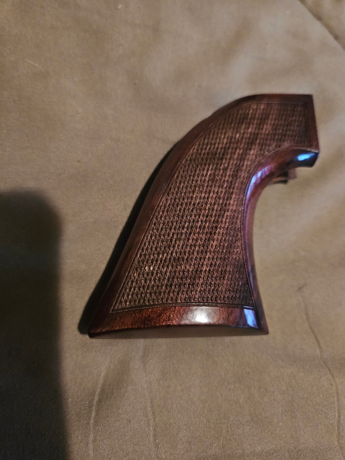 Unmarked All-In-One Wooden Western Gun Grip