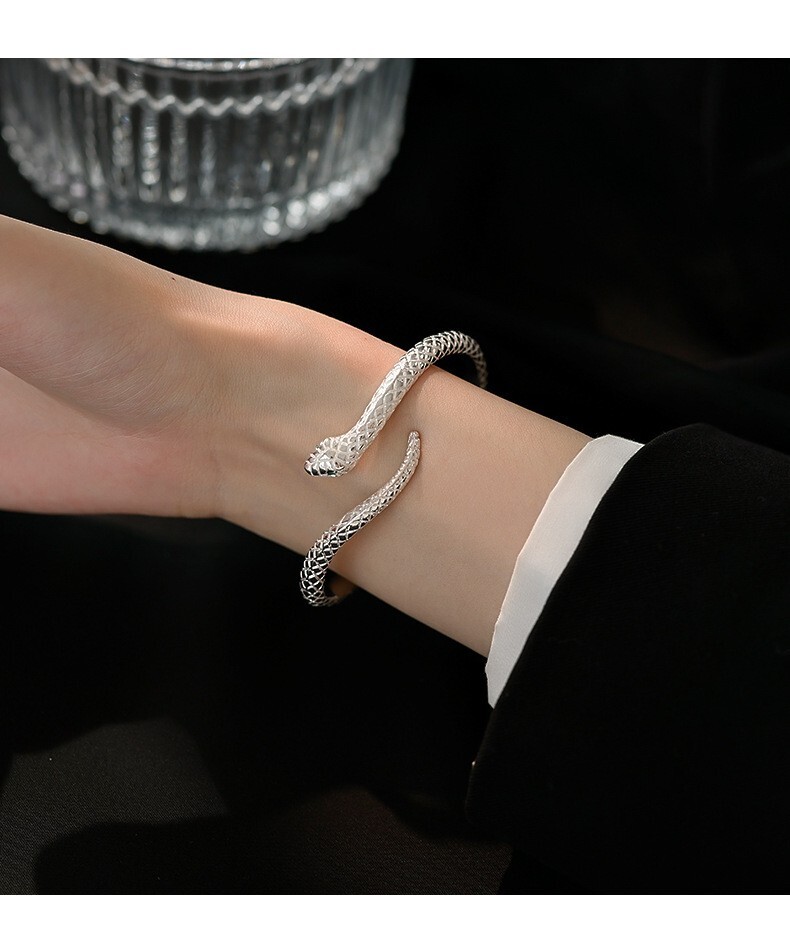 Vintage Handmade 925 Sterling Silver Snake Bracelet Hand Bangle