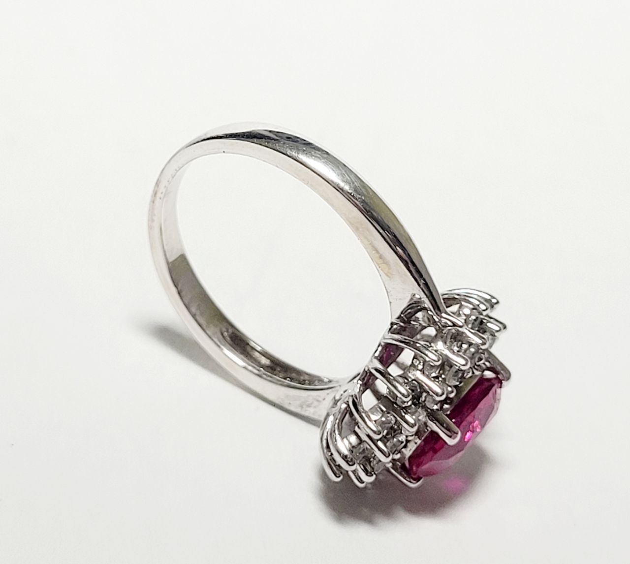 925 sterling silver Lab-Creation Ruby and Colorless Topaz ring size 6.75