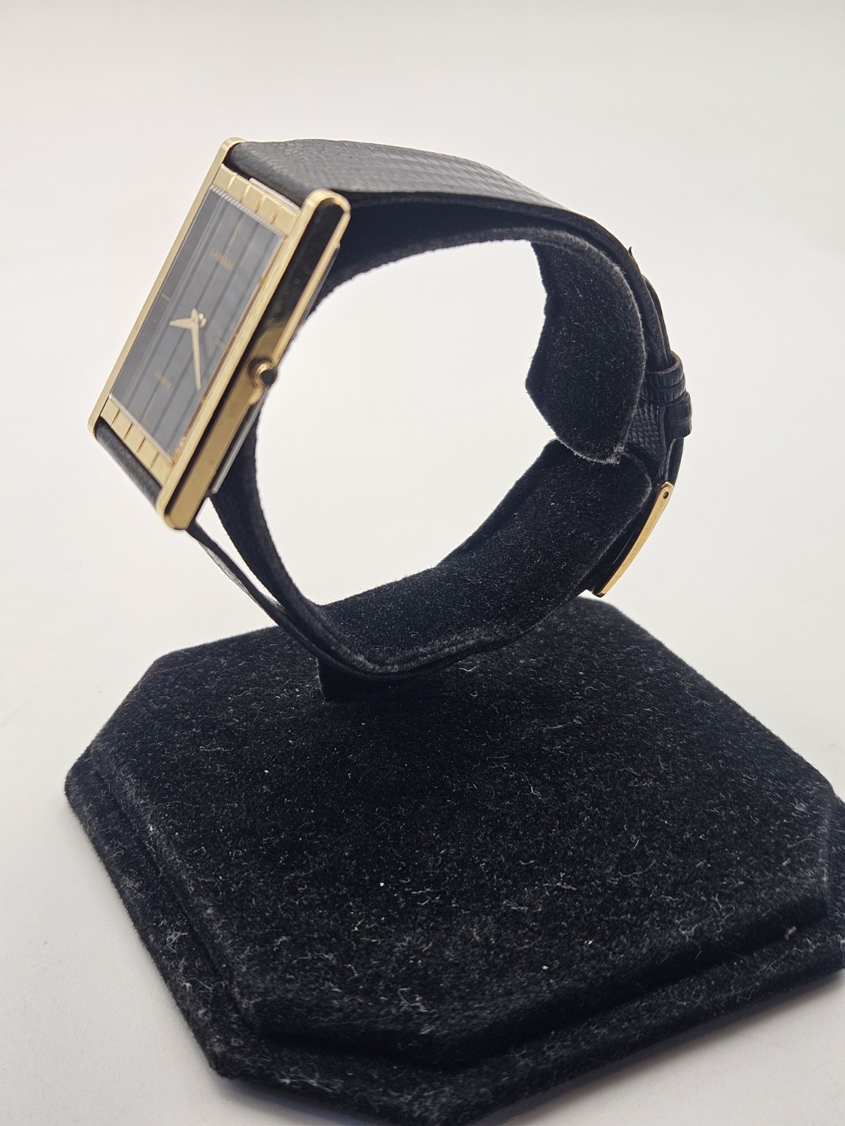 Seiko Lassale Men’s Vintage Gold Tone Watch Quarts Tank Style, Ultra Thin, Works