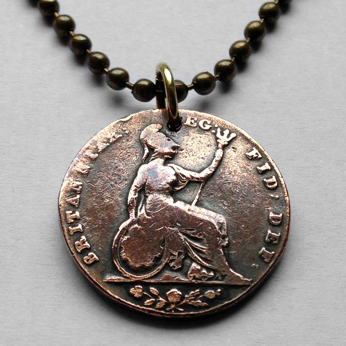 1840’s United Kingdom Farthing coin pendant British Queen Victoria Brits n002237