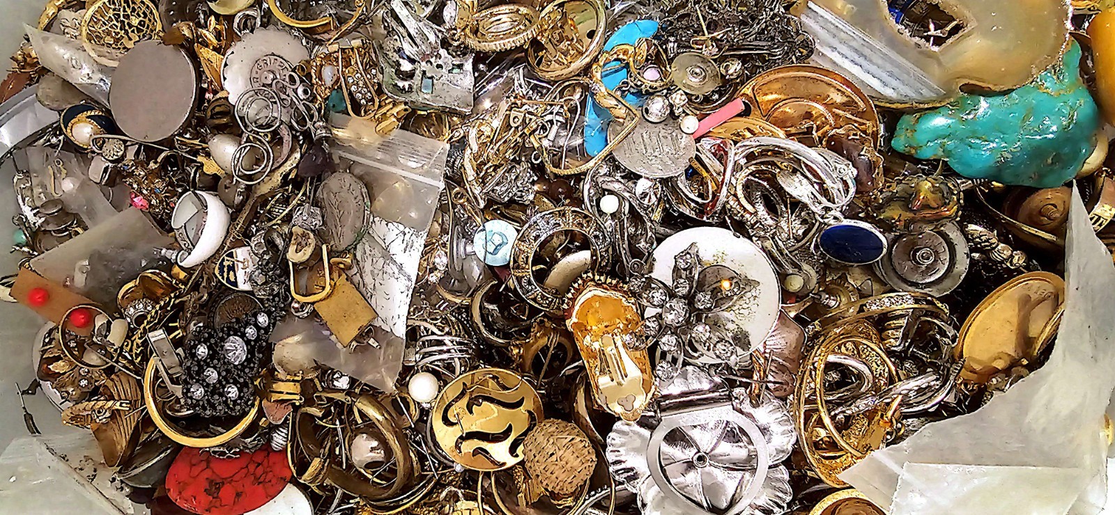 Jewelry Lot Good Wear Resell Brooch Art Estate Vintage Modern 5 Pc NO Junk – BUY