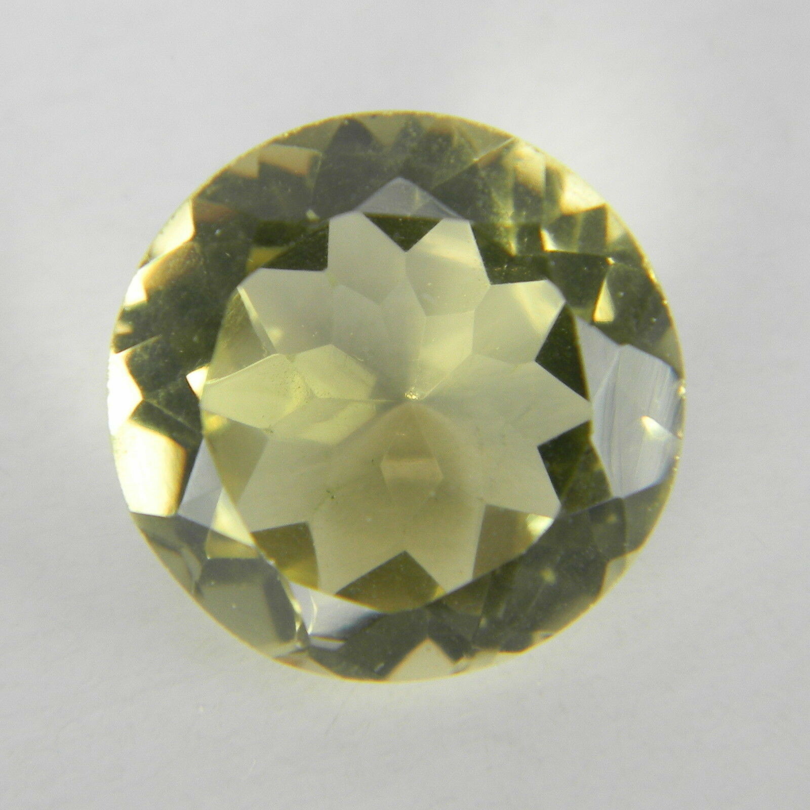 5.175 Carats Natural Lemon Quartz Faceted Gemstone Round LQZ03