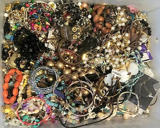 Huge Jewelry Hunt Lot 3 LBS Unsearched Unsorted Piece Parts Tangles Rhinestone +