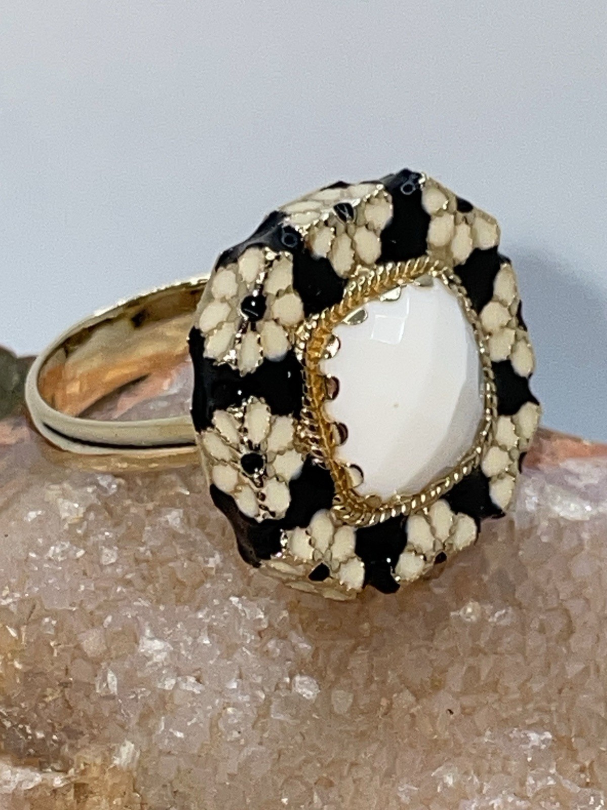 585 14K Yellow Gold Agate Enamel Daisy Flower RING Statement Italy Milor Size 10