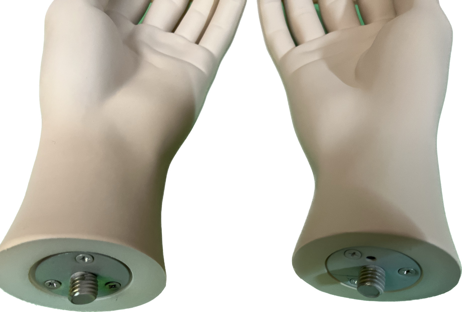 1 pair hands -male spray painted mannequin hand, Life size realistic skin tone