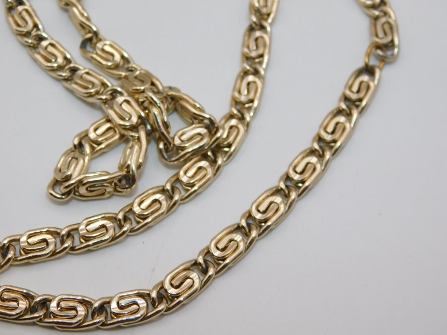 C364-VINTAGE NECKLACE~GOLD TONE CHAIN/UNIQUE LINKS~25″