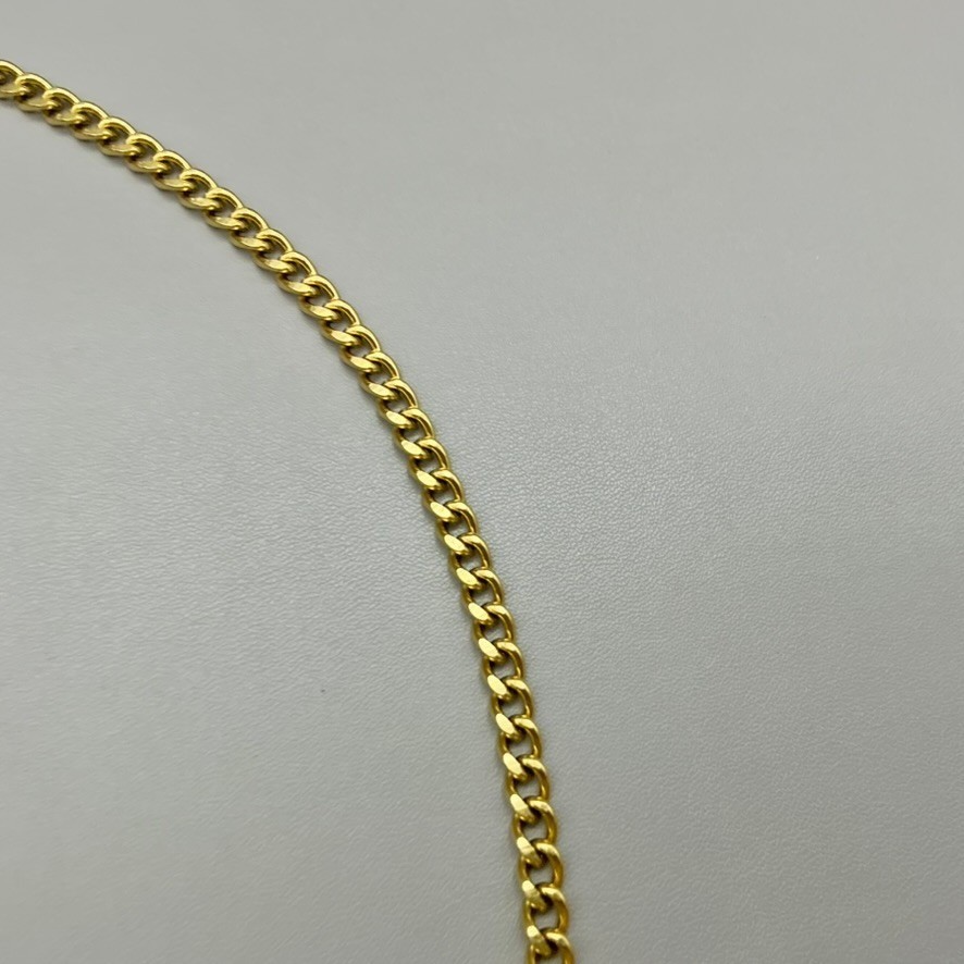 Gold Tone Curb Chain Necklace Classic Cuban Link Choker 23 Inches Minimalist