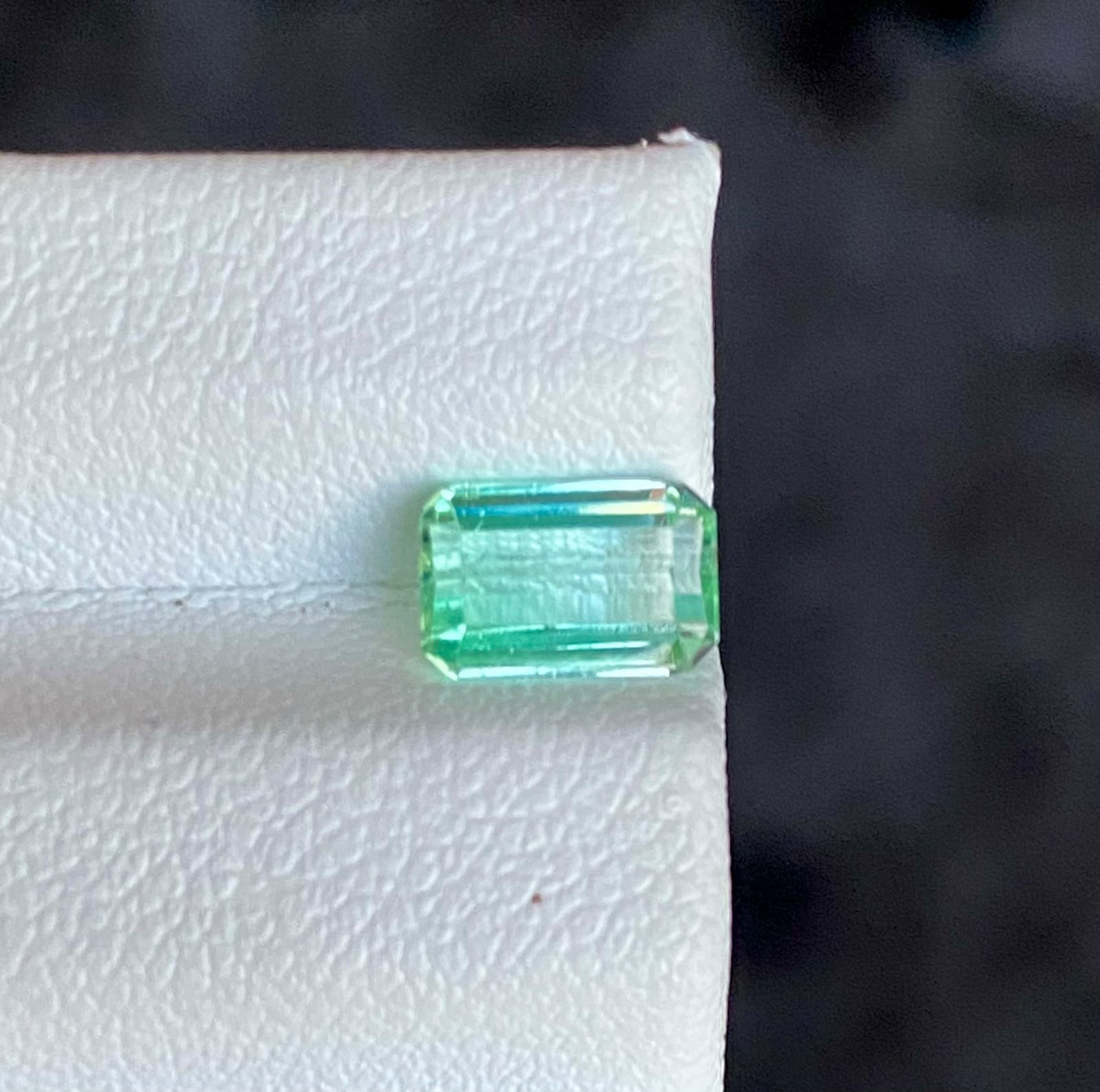1.20 Carats Eye Clean Natural Tourmaline Losse Gemstone Afghanistan.
