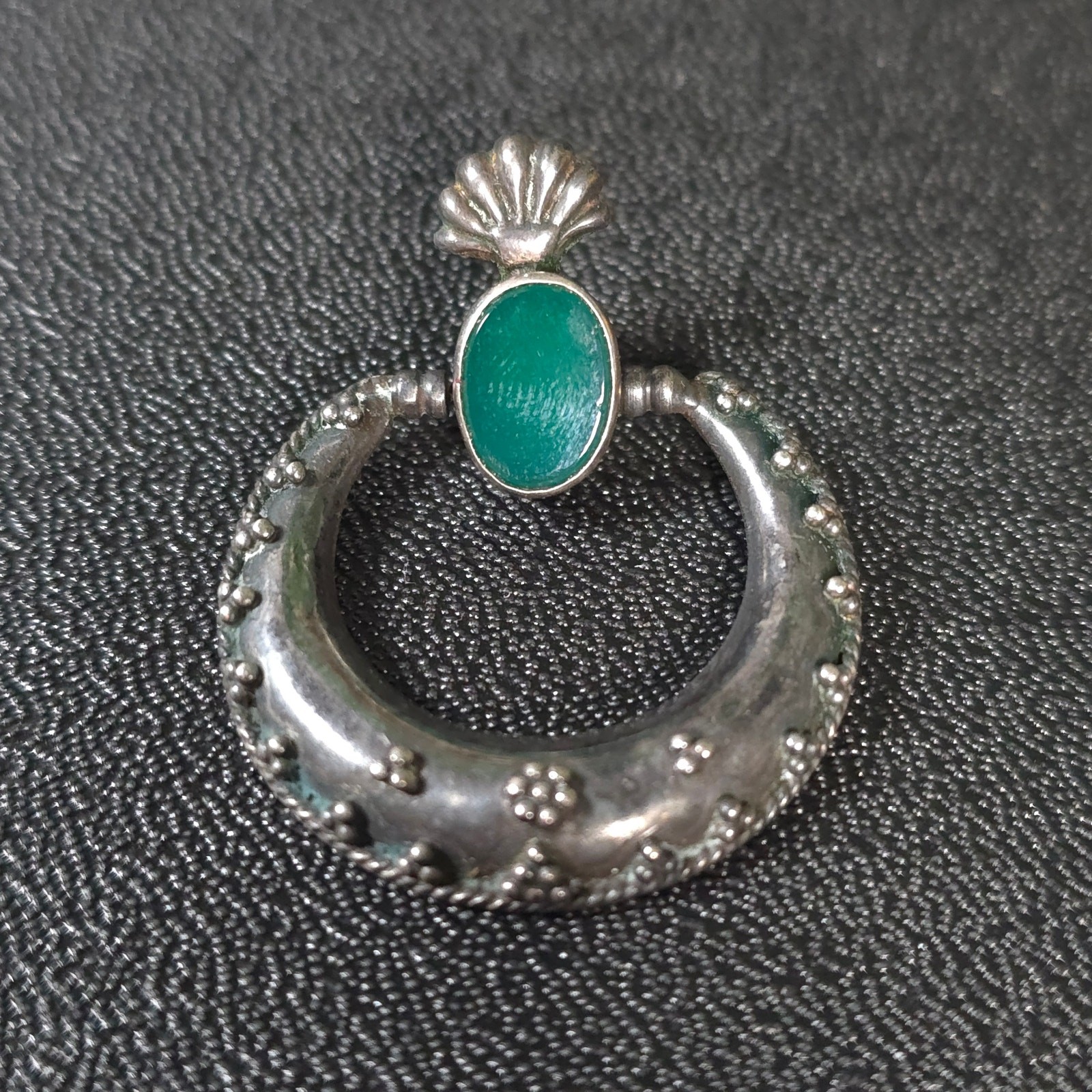 Vintage Unsigned 925 Acid Tested Nephrite Post Back Earrings South Western