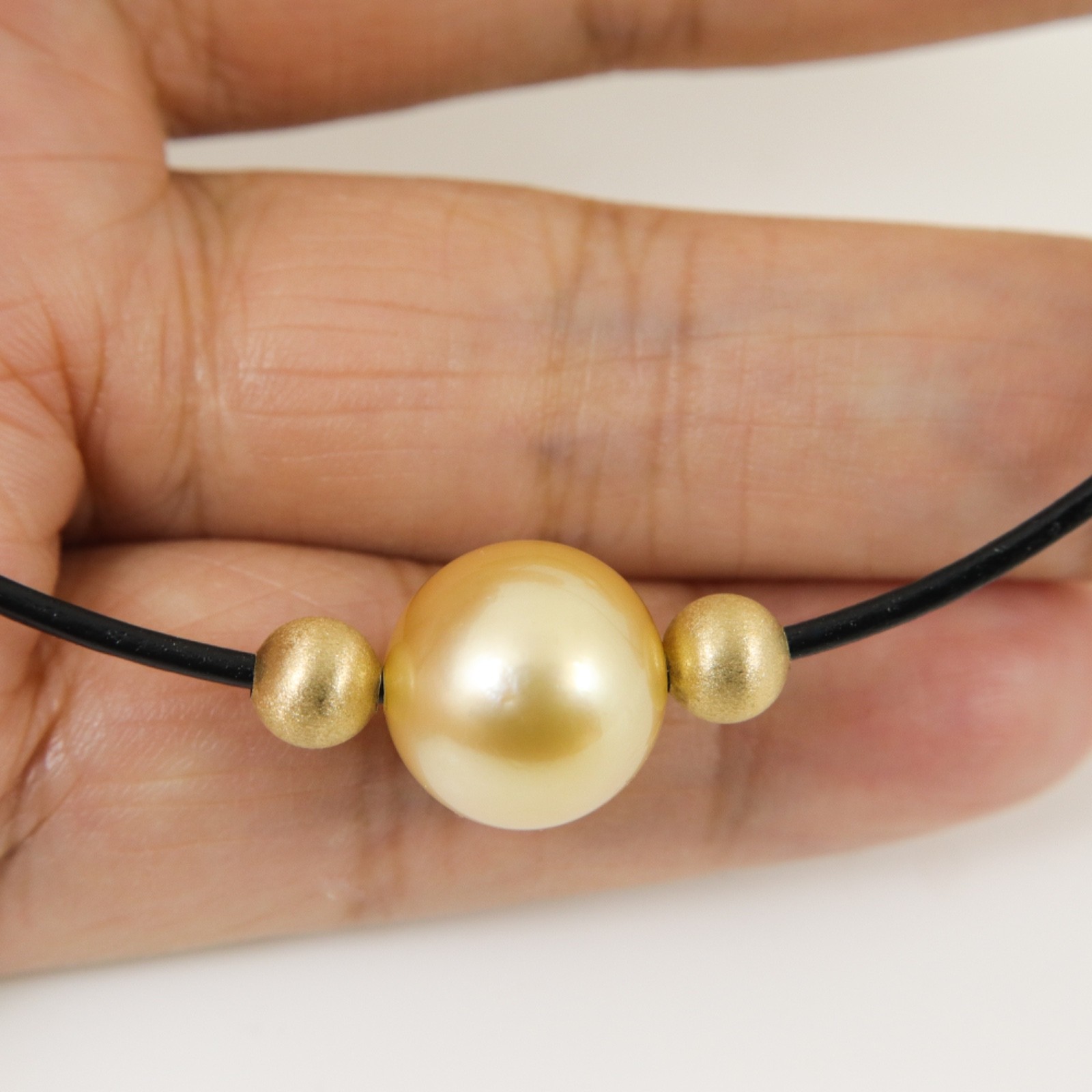 13.3mm Genuine Golden South Sea Pearl Leather Necklace, Solid 14K Gold #105LN