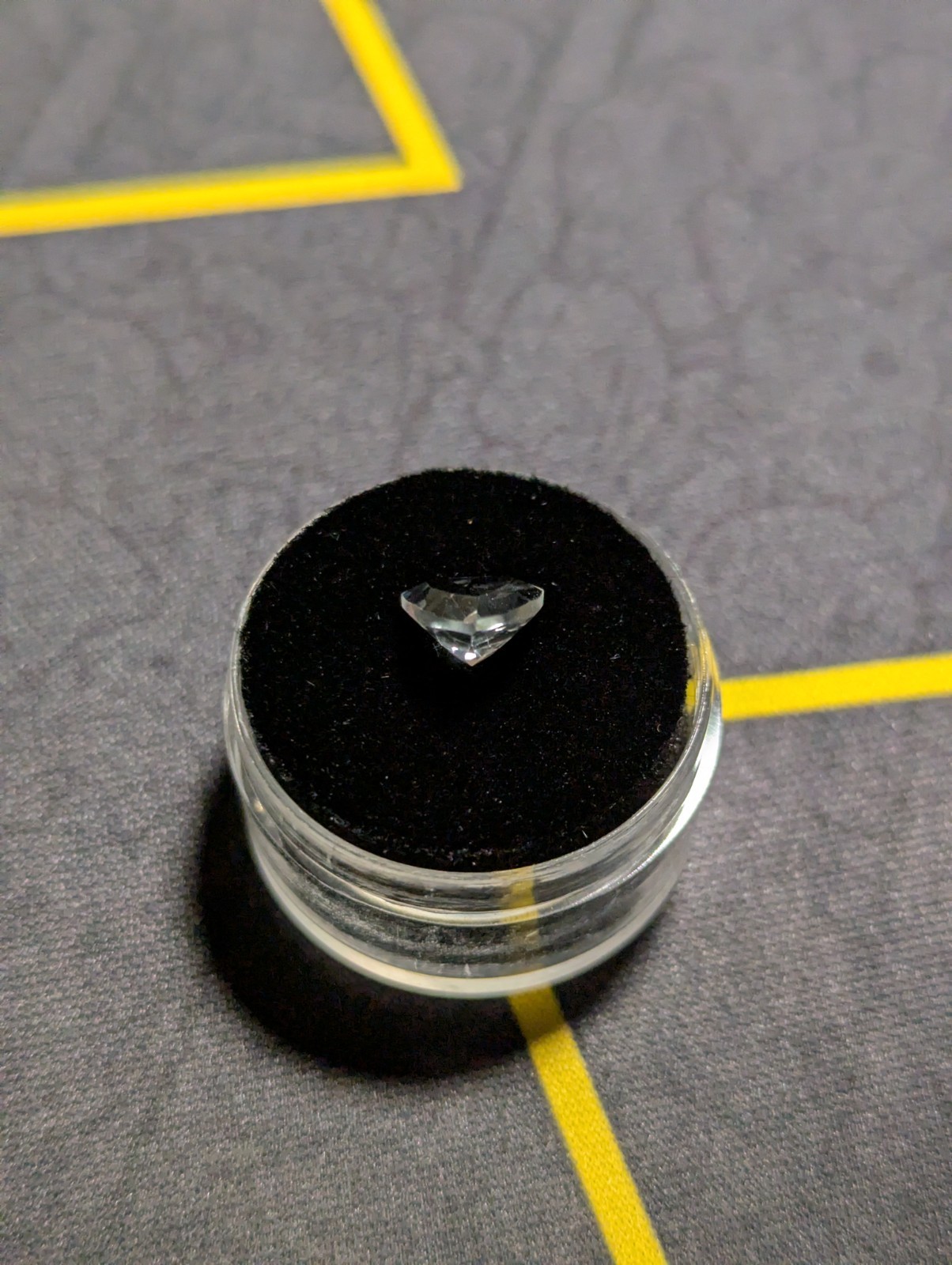 1.49ct 8.2x8mm VVS Trillion Natural Very Light Green Amethyst – Loose Gemstone