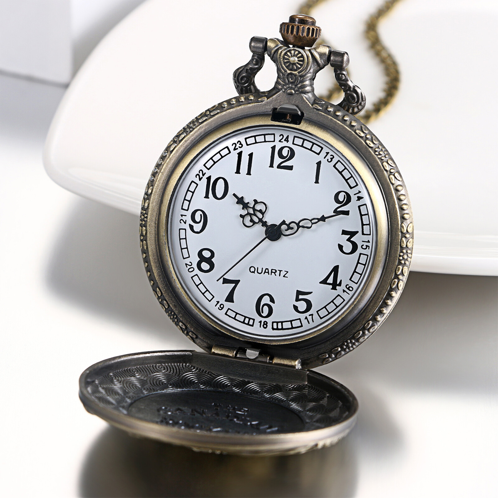 Vintage Bronze Canada Steam Trains Quartz Pocket Watch Necklace Sweater Chain